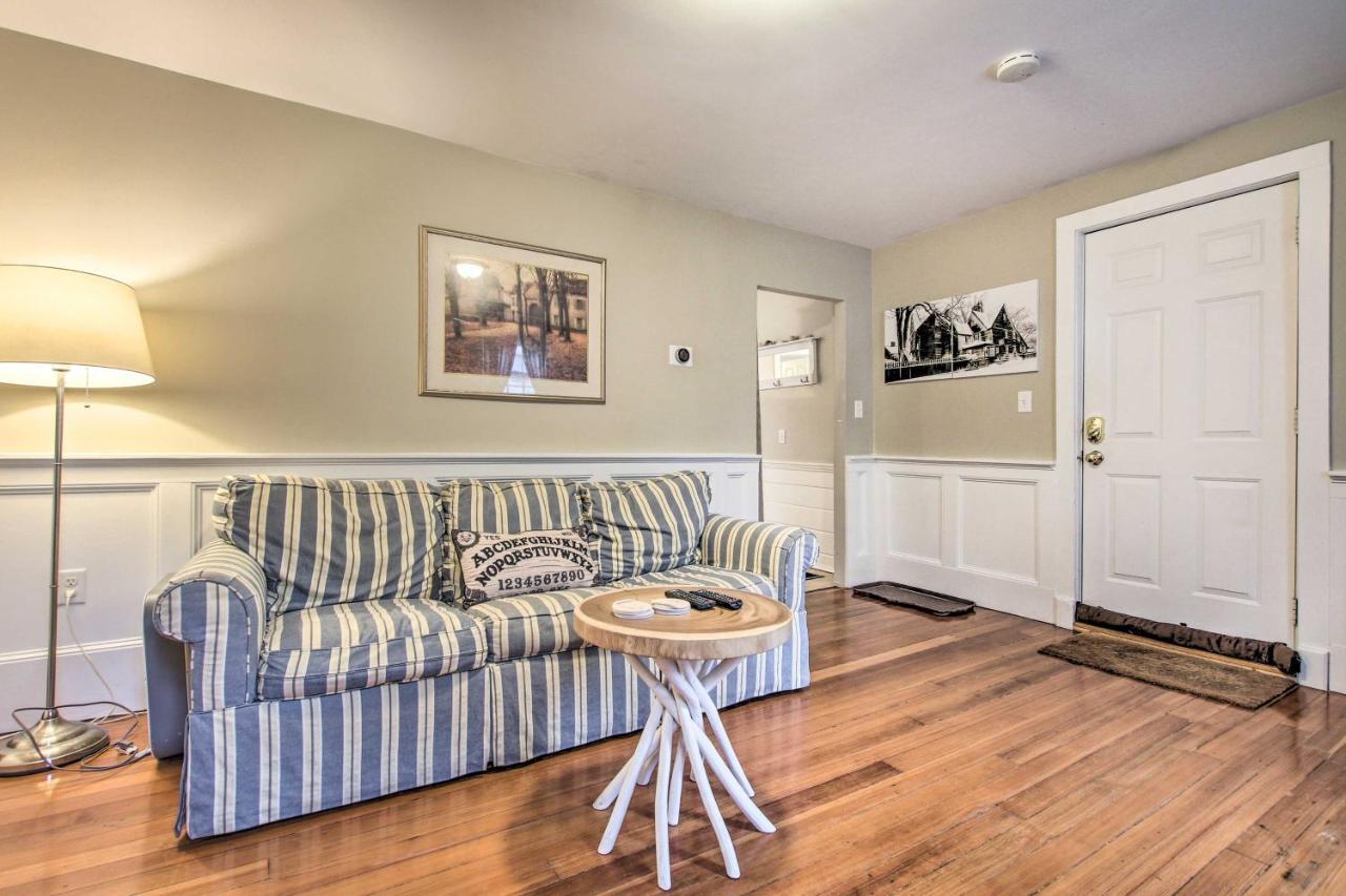 Inviting Salem Apartment Near Waterfront And Museums Exterior photo