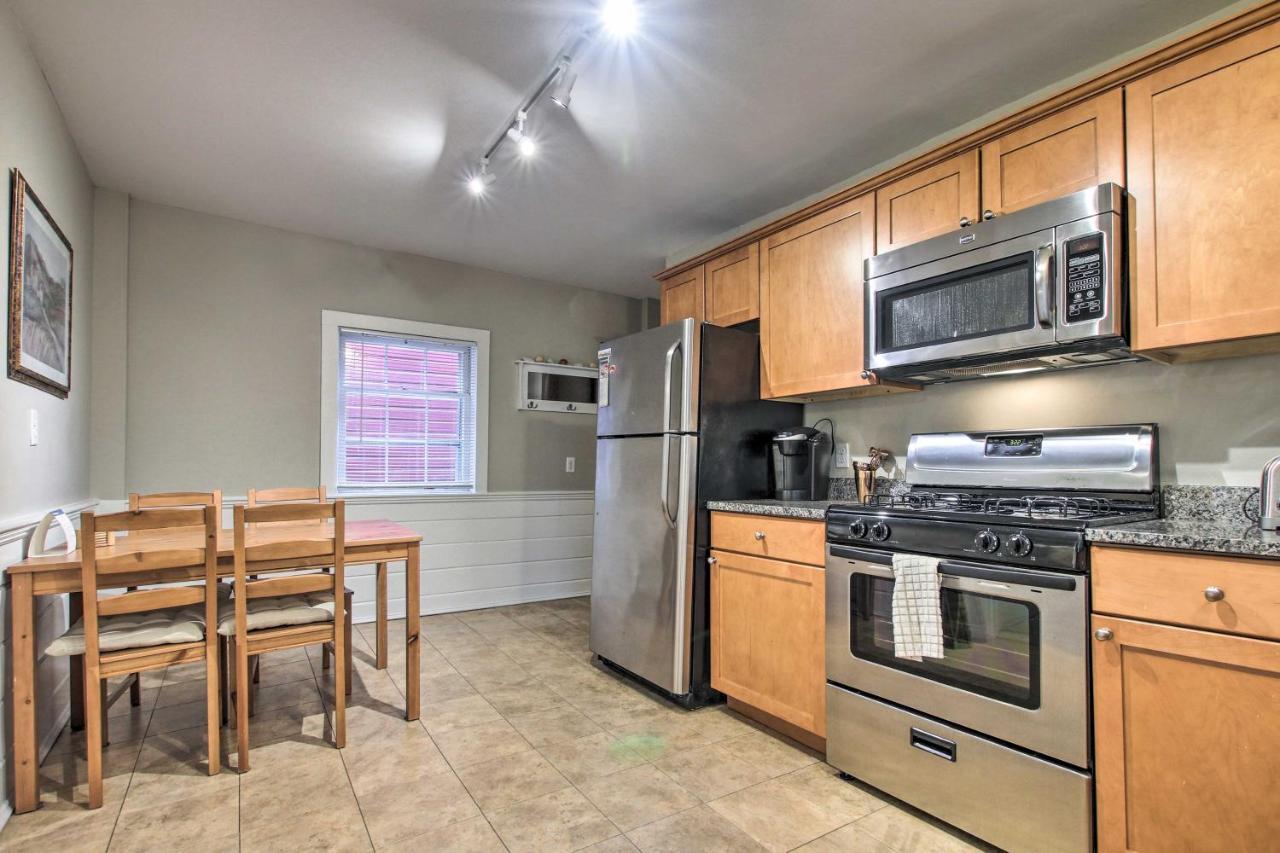 Inviting Salem Apartment Near Waterfront And Museums Exterior photo