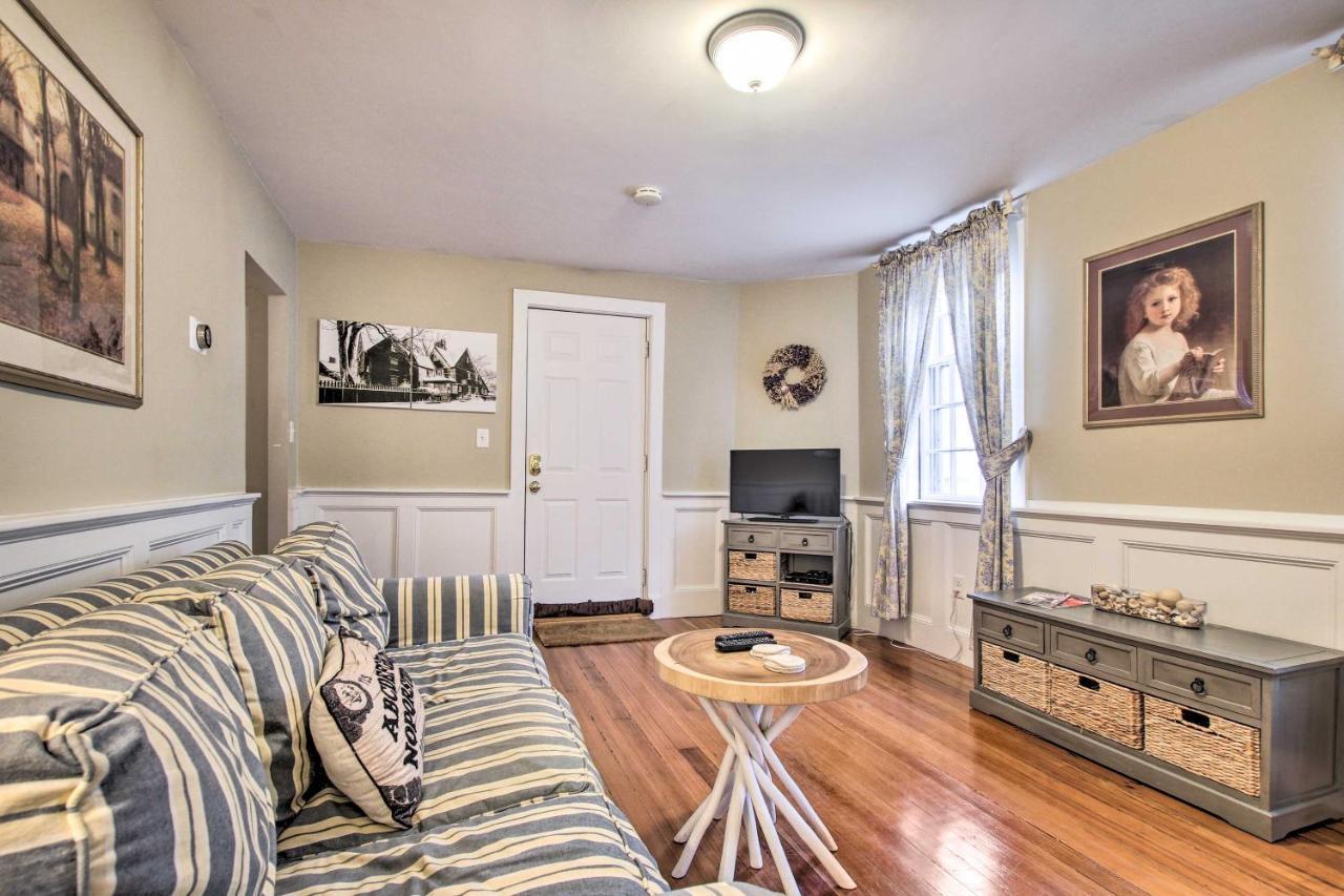 Inviting Salem Apartment Near Waterfront And Museums Exterior photo