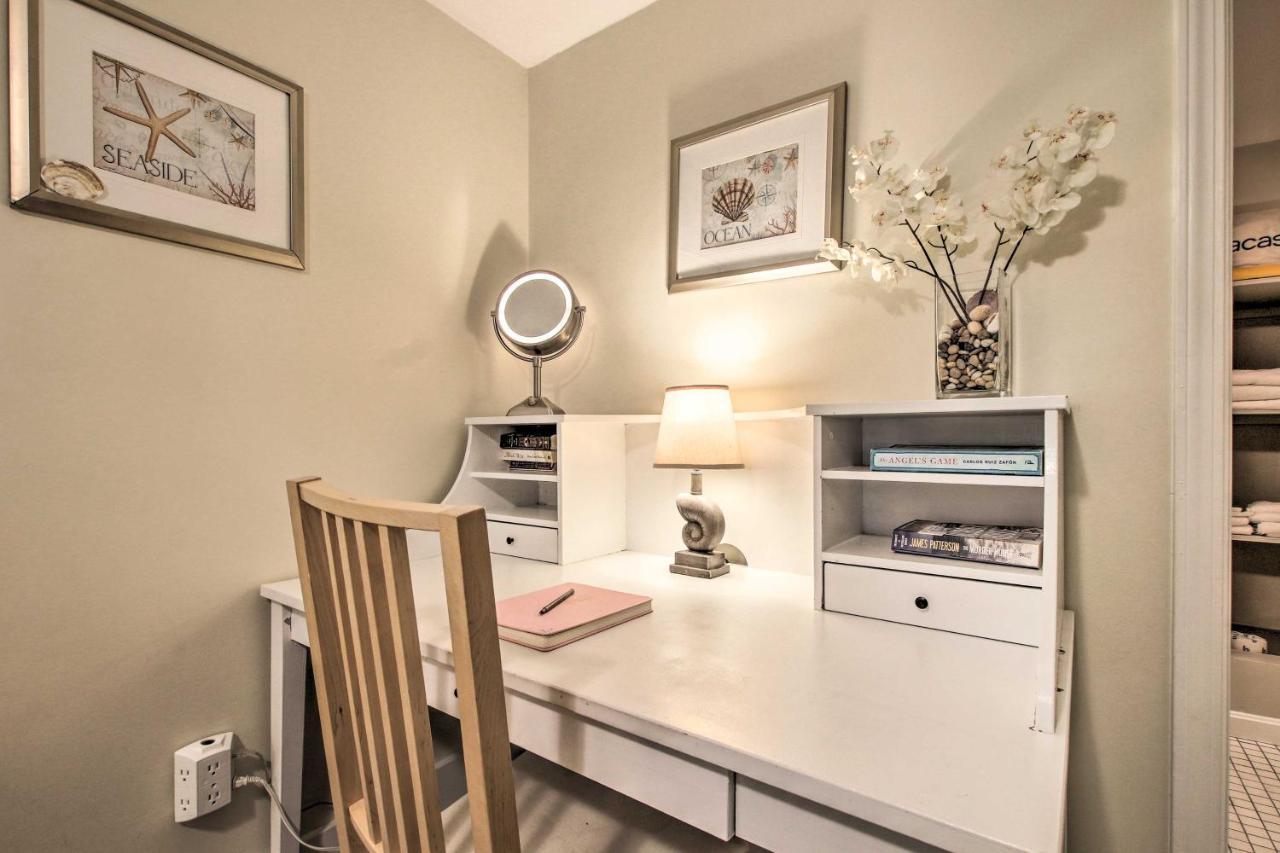 Inviting Salem Apartment Near Waterfront And Museums Exterior photo
